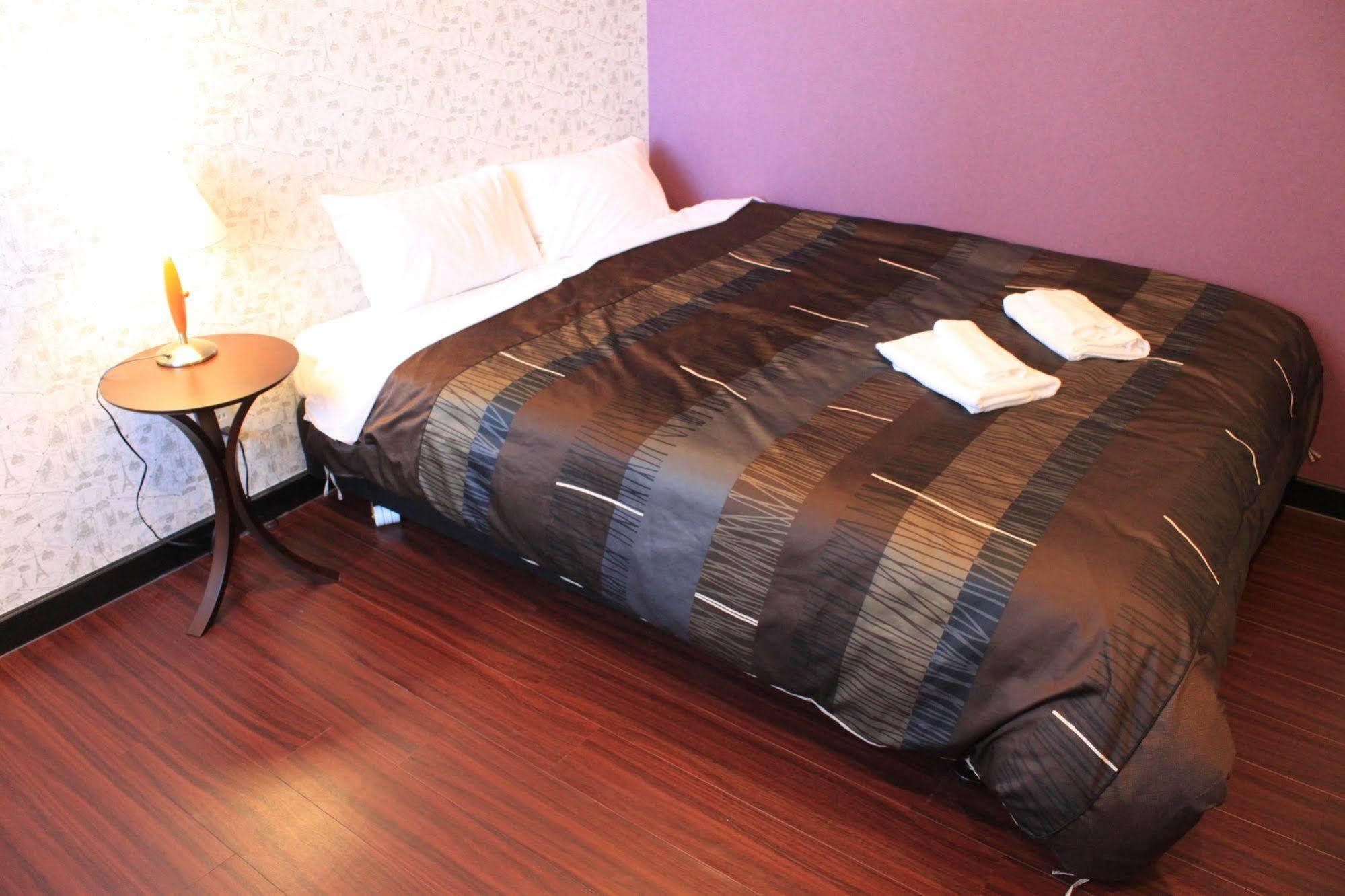 เพทิท โฮเต็ล เมลอน ฟุราโนะ Hostel ฟุระโนะ ภายนอก รูปภาพ