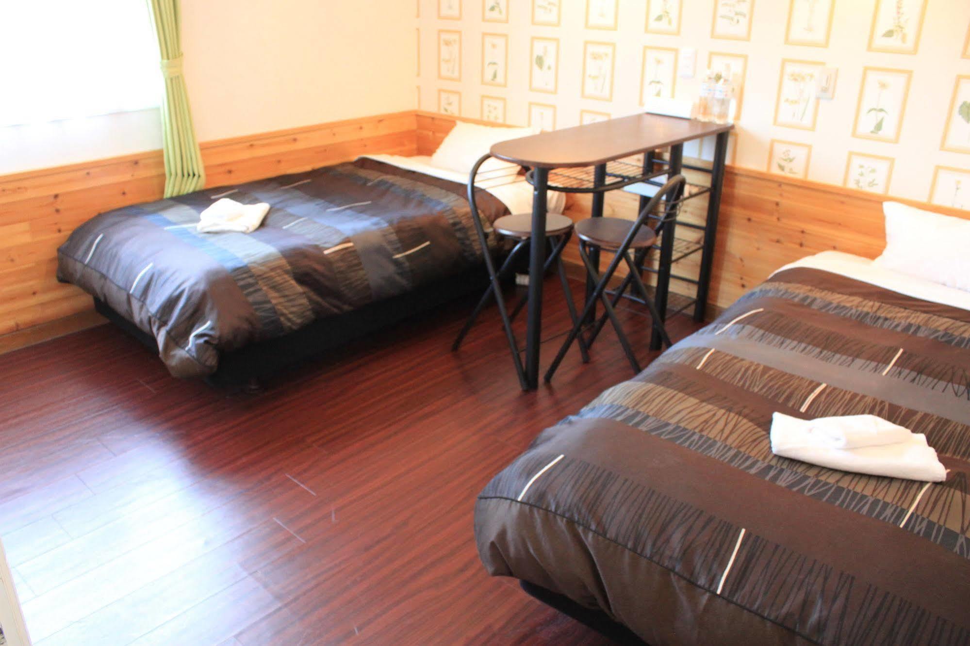 เพทิท โฮเต็ล เมลอน ฟุราโนะ Hostel ฟุระโนะ ภายนอก รูปภาพ