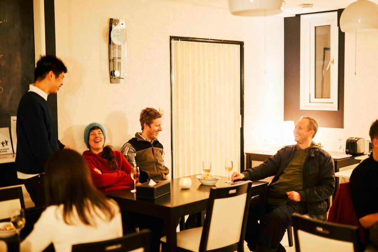 เพทิท โฮเต็ล เมลอน ฟุราโนะ Hostel ฟุระโนะ ภายนอก รูปภาพ