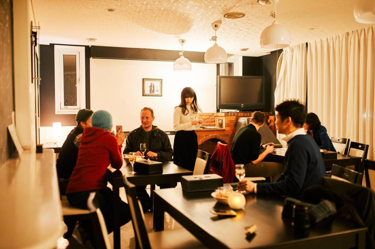 เพทิท โฮเต็ล เมลอน ฟุราโนะ Hostel ฟุระโนะ ภายนอก รูปภาพ